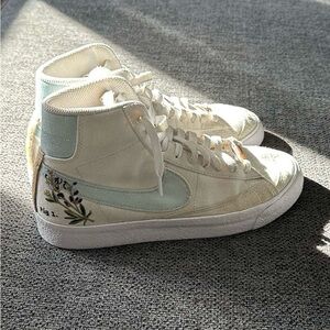 Women’s Blazer Mid '77 SE 'Indigo'